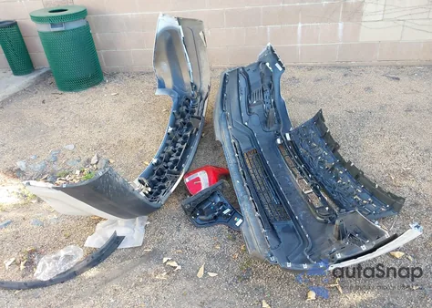 2019 Ford Explorer Xlt z USA, uszkodzony, nr VIN 1FM5K7D84KGA41536